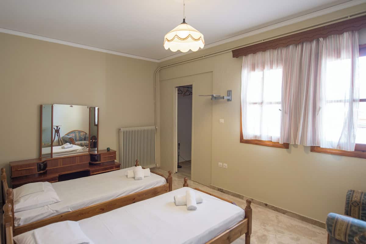 3 bedrooms