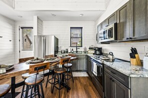 Fridge, microwave, oven, stovetop - Secluded Smoky Cabin w/ Hot Tub, Deck & Designer Interiors (Sevierville)