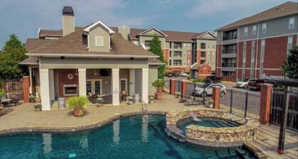 Tuscaloosa Condo - Walk to BDS