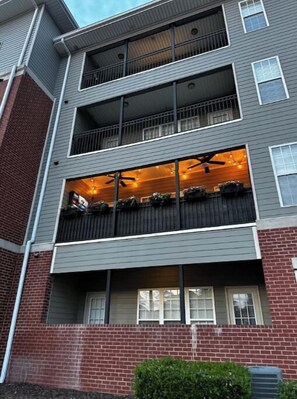 Exterior - Tuscaloosa Condo - Walk to BDS

 (Tuscaloosa)
