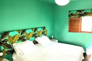 5 chambres, fer et planche à repasser, Wi-Fi, literie fournie