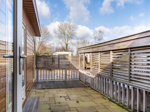 Rumah Comfort, 3 kamar tidur | Balkon