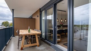 Balcony - Beautiful Apartment With Beautiful Views of the Lively Marina (Kamperland)