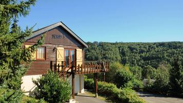 Nhà phong cách cổ điển, 4 phòng ngủ | Ngoại thất