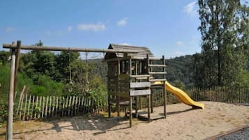 Classic Chalet, Multiple Bedrooms | Children's area