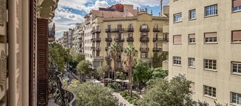 Modern Villa in Eixample With Sea Near