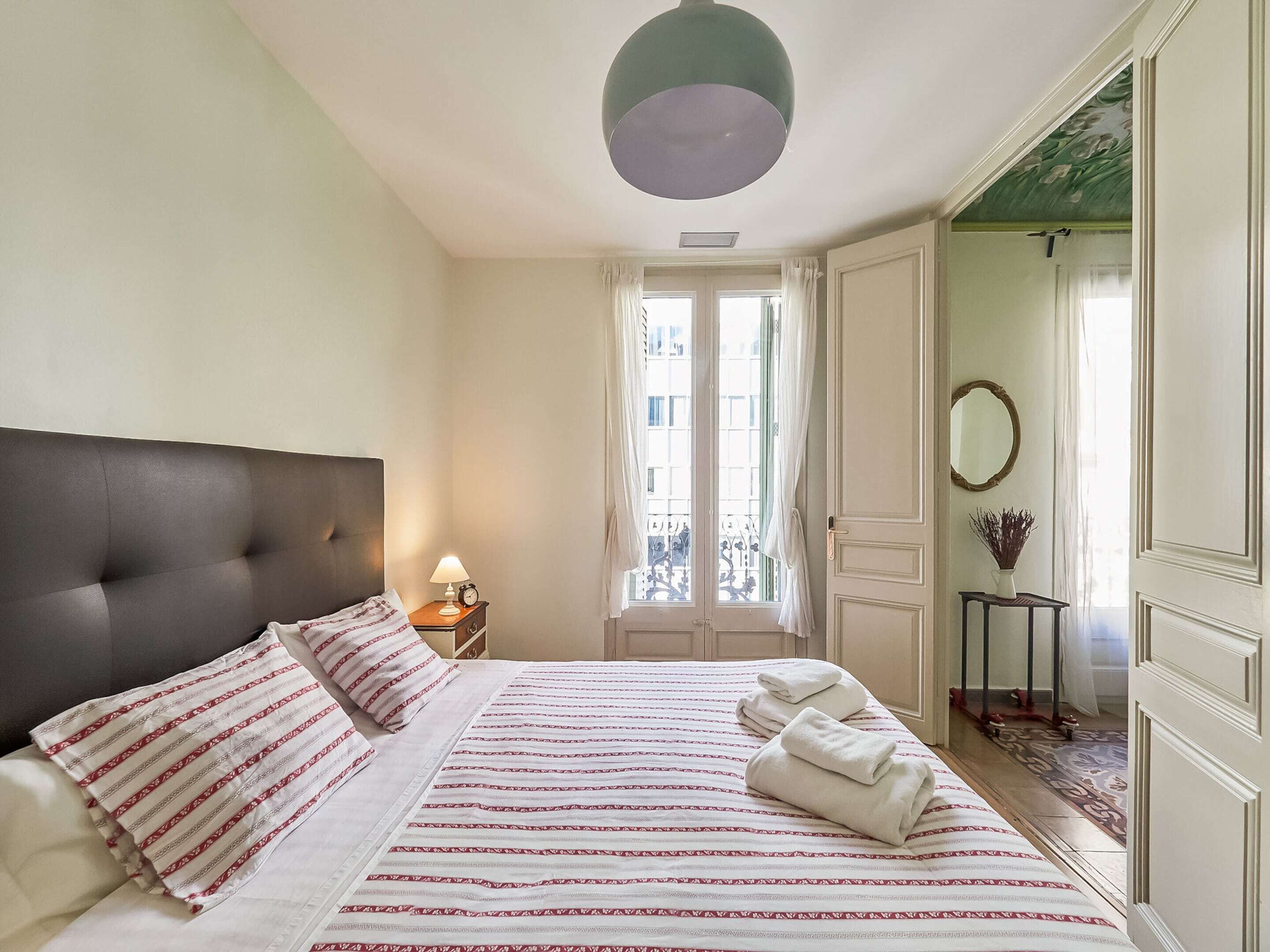 12 dormitorios y ropa de cama