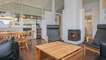 Klassiek huis, 2 slaapkamers | Interieur