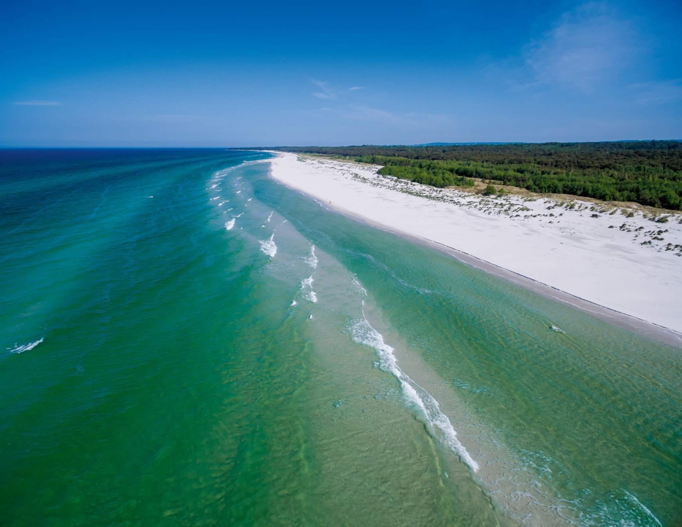 Superior House, 2 Bedrooms | Water view