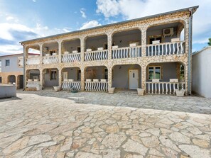 Apartemen Klasik, 3 kamar tidur | Eksterior