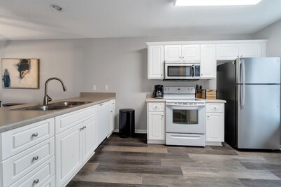 Fully Furnished Gated Townhouse - 1016 Micah Tr