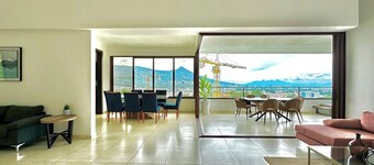 Modern Big House with Stunning Views in Nuevo Cuscatlan!