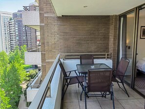 Terrace/patio - Apart Barrio El Golf (Santiago)