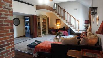 6 soveværelser, strygejern/strygebræt, Wi-Fi, sengetøj