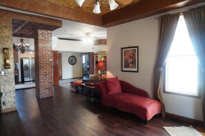 Smart TV - Merrily Yours! (Fortville)