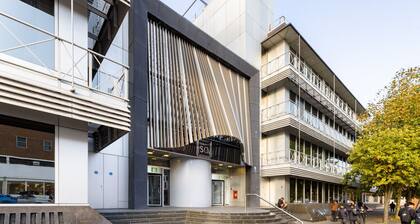 Bright & Modern 1 Bedroom Apartment in Hounslow