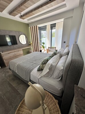 2 slaapkamers, een strijkplank/strijkijzer, reisbedje, gratis wifi