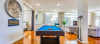 StayAU 6BR McKinnon Pool Home