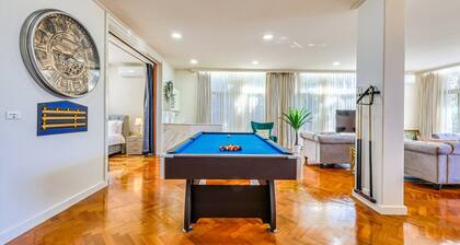 StayAU 6BR McKinnon Pool Home