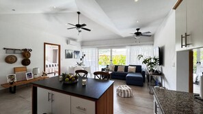 Interior - 2 bed 2 bath/private pool. Perfect Comfort Zone in MARVISTA  (Playa Flamingo)