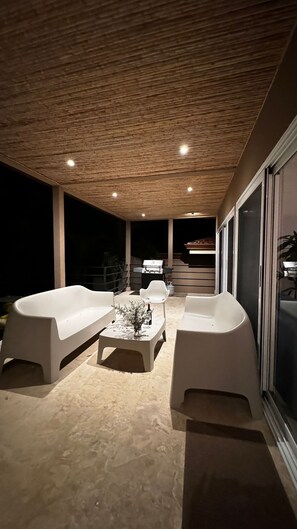 Outdoor spa tub - 2 bed 2 bath/private pool. Perfect Comfort Zone in MARVISTA  (Playa Flamingo)