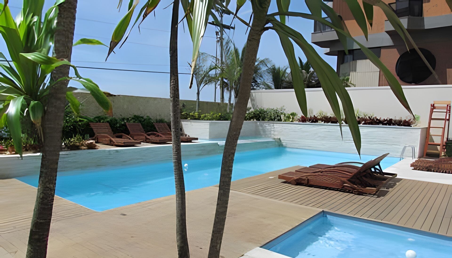 Basic Apartment | Pool