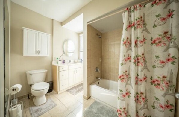 Jetted tub, hair dryer, towels, soap