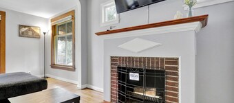 Steps to MSU • Quick Hwy Access • Guests Rave: Clean + Quiet + Family Friendly