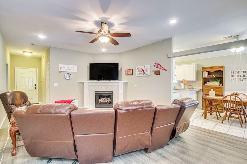 5 Mi To University Of Oklahoma: Home W/ Patio! - Norman, OK