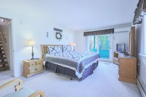 2 habitaciones, tabla de planchar con plancha y cuna de viaje 