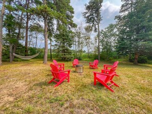 Property grounds - Idyllic Retreat, Swan Pond Views (Dennis)