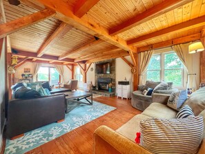 Smart TV, fireplace, offices