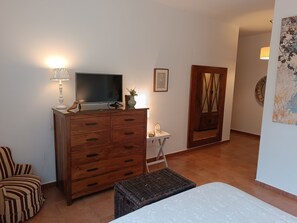 1 habitación, wifi y ropa de cama 