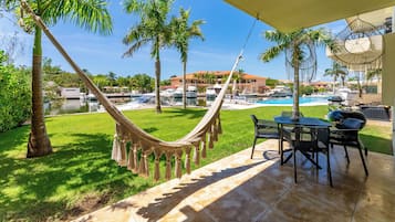 Deluxe Condo, 3 Bedrooms, Microwave, Canal View | Terrace/patio