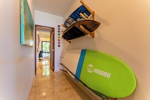 Deluxe Condo, 3 Bedrooms, Microwave, Canal View | Living area | 70-inch Smart TV with digital channels, Netflix, streaming services