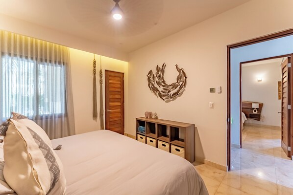 Deluxe Condo, 3 Bedrooms, Microwave, Canal View | 3 bedrooms, Select Comfort beds, in-room safe, individually decorated
