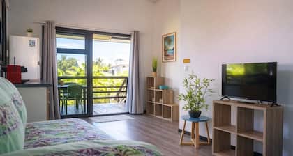 TAHITI - Mango Lodge Matie