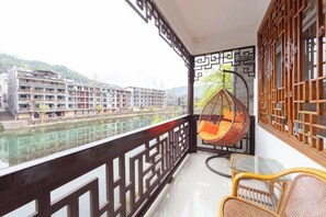 Unclassified image, 4 of 12, button - Phoenix Yue Slow River View Inn (Fenghuang County)