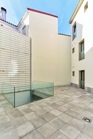 Terrace/patio - Hotel Barrio Húmedo by gaiarooms (León)