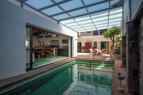 Villa de la Paz (Romantic Zone)