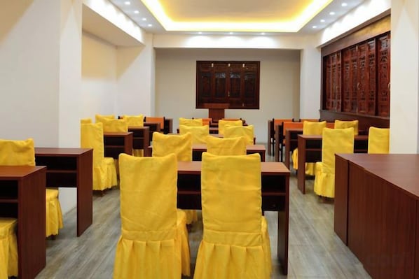 Unclassified image, 1 of 28, button - Wangfu Hot Spring Hotel (Jinghong)