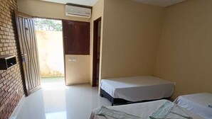 Dobbelt- eller tomannsrom, bassengutsikt
