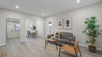 Smart TV de 32 pulgadas con canales vía satélite