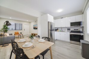 Dining room - Stylish Apartments on Iconic Calle Ocho (Miami)