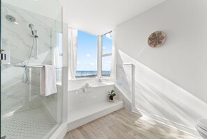 Appart'hĂŽtel, plusieurs lits (Beach Colony West 1C) | Salle de bain