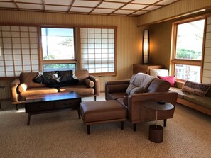 Smart TV, offices