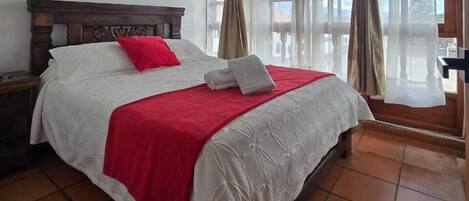 Literie de qualité supérieure, couette en duvet d'oie, Wi-Fi gratuit