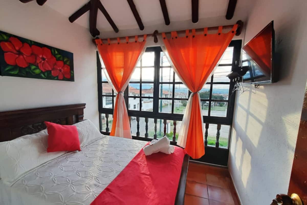 Ropa de cama de alta calidad, edredones de plumas, wifi gratis