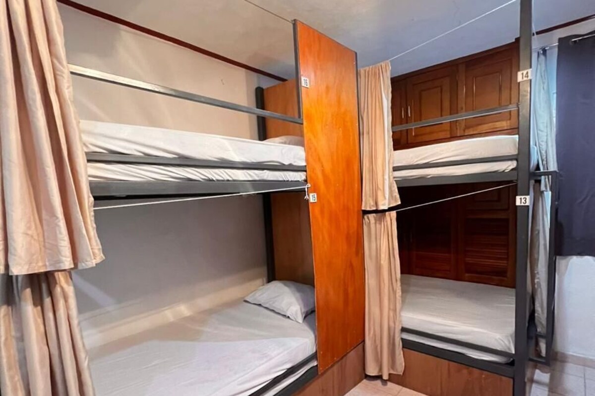 Minibar, WiFi (free), bed sheets