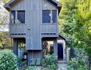 Exterior - Modern designer home w/ courtyard

 (Douglas)